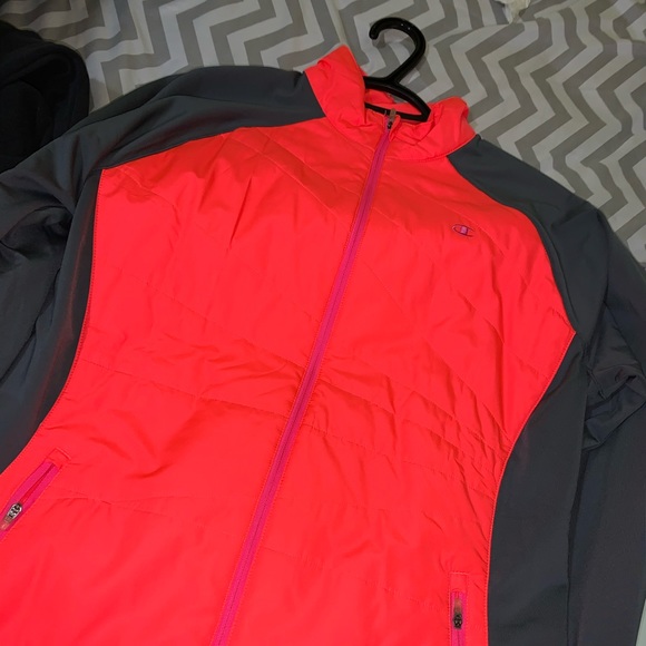 Champion Jacket - Picture 2 of 4